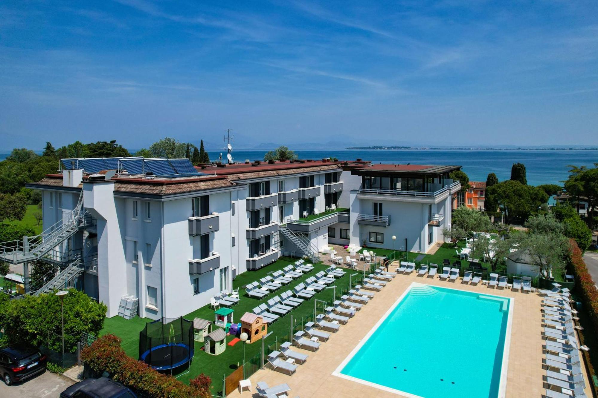 Hotel Oliveto Desenzano del Garda Exterior foto