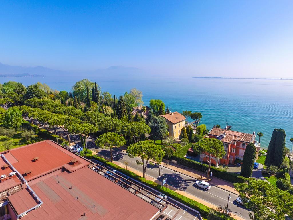Hotel Oliveto Desenzano del Garda Exterior foto